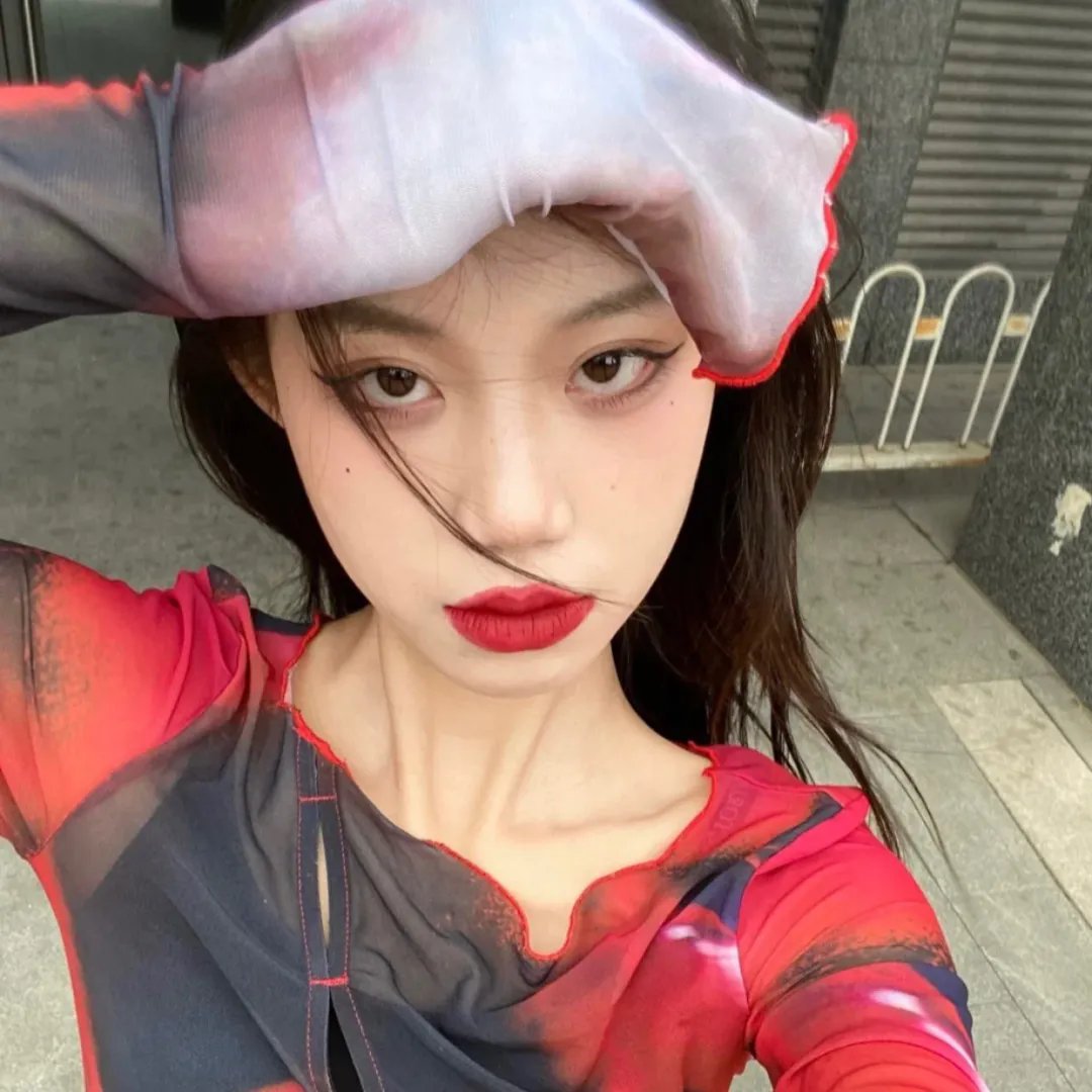 玉女痴男