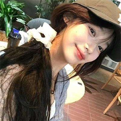 正是青春璀璨时